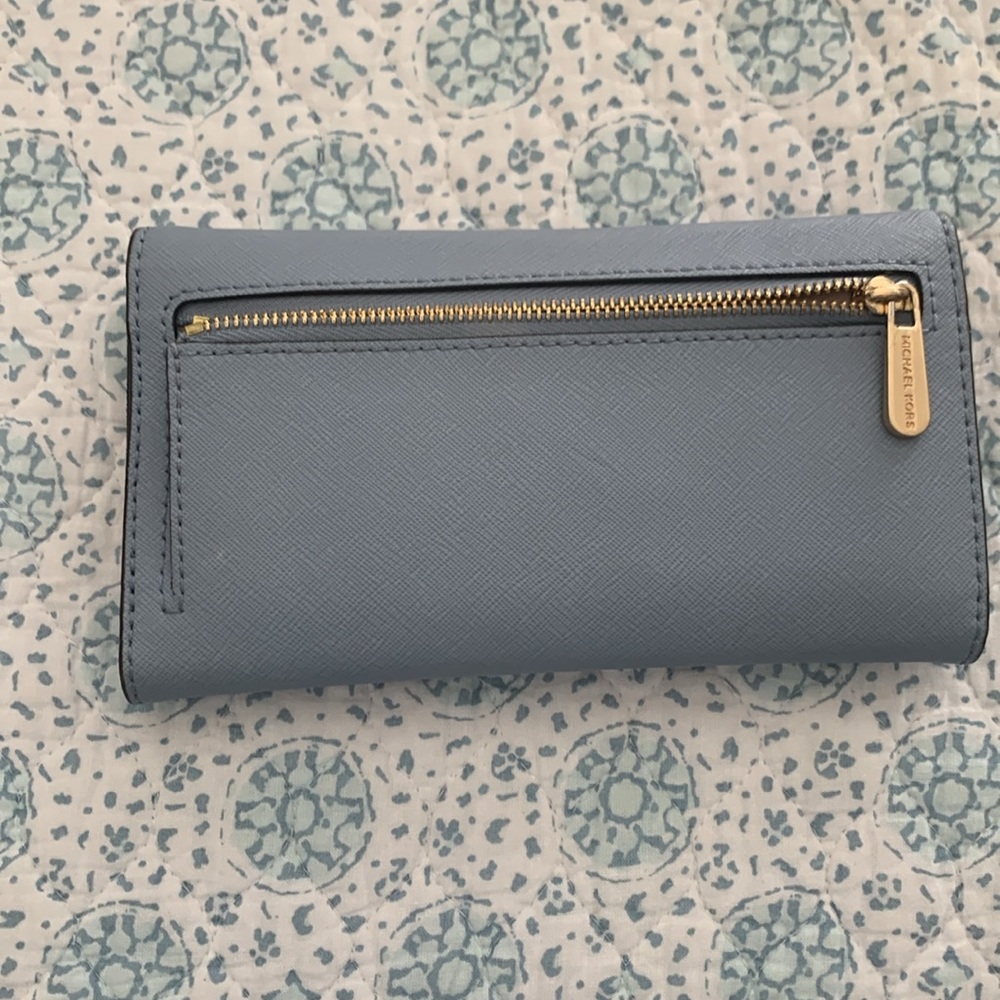 Michael Kors wallet blue ☘️HP - Picture 5 of 6
